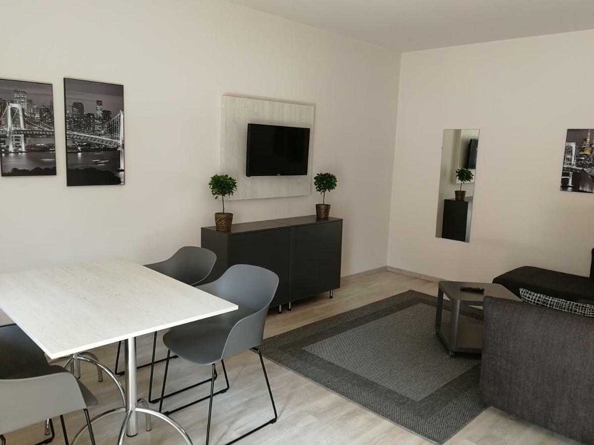 Ovar Apartman Mosonmagyarovar Exterior photo